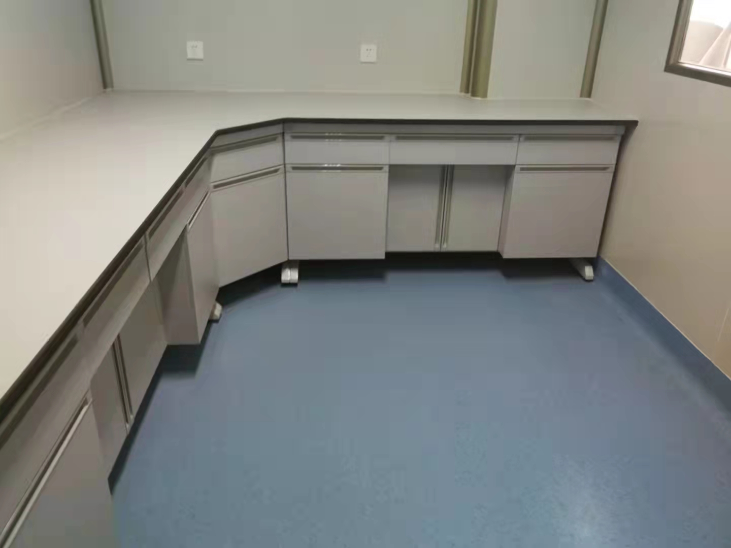 产品名称